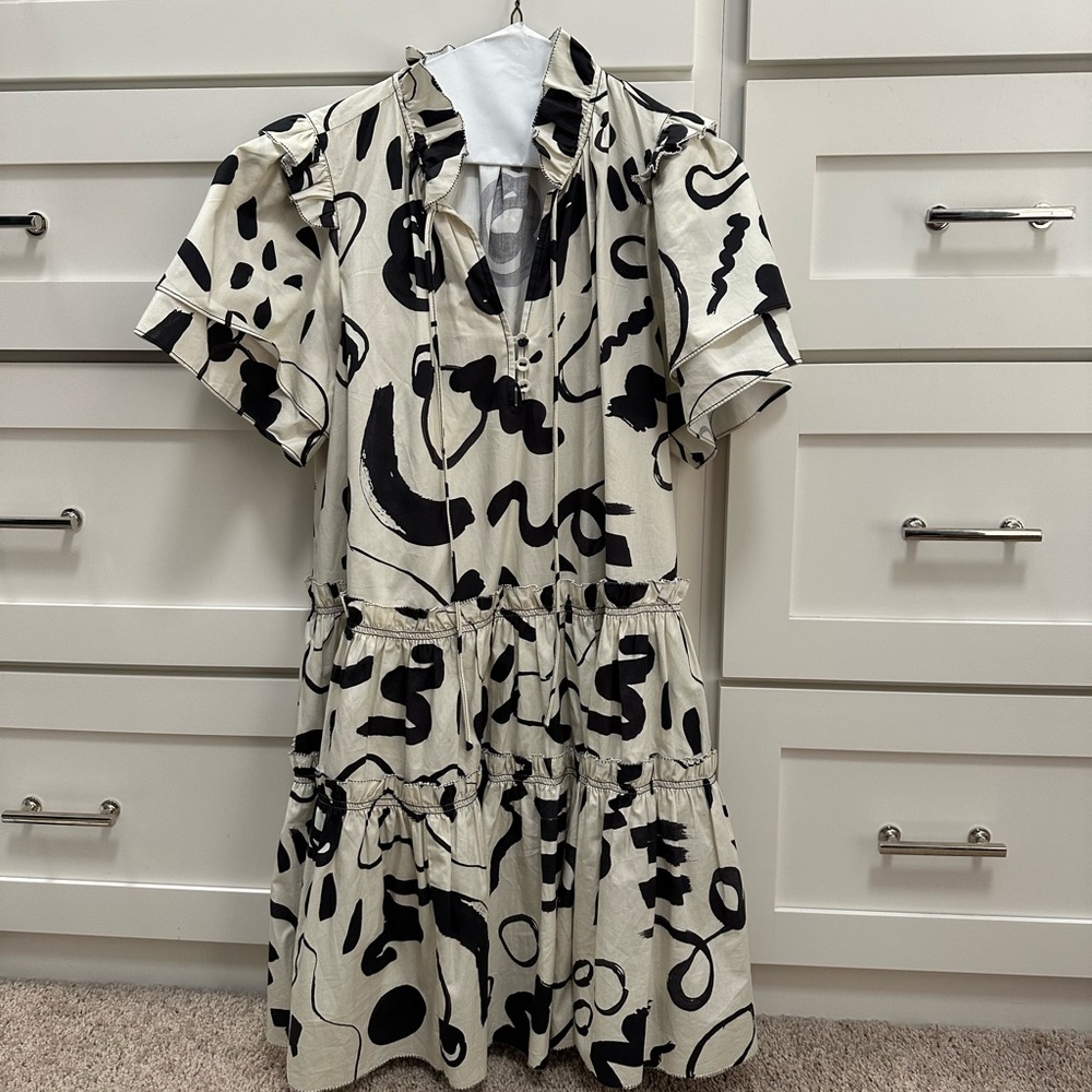 Hunter Bell Merritt Dress very gently used, only worn twice